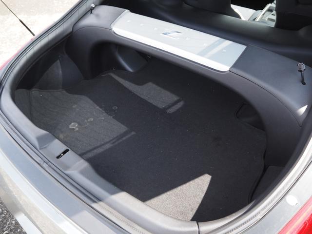 フェアレディＺ ベースグレード　車検令和９年３月　エアロ　社外アルミ　エアクリ　タワーバー　社外マフラー　車高調（13枚目）