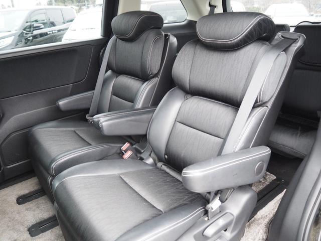 オデッセイ アブソルート　車検令和８年９月　ナビ　テレビ　バックカメラ　Ｂｌｕｅｔｏｏｔｈ音楽　左側パワスラ　フリップダウンモニター　ＥＴＣ（20枚目）