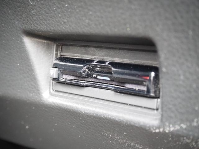 スイフト ＸＧ　１年保証　車検令和９年４月　オートマ　プッシュスタート　ナビ　テレビ　バックカメラ　Ｂｌｕｅｔｏｏｔｈ　ＥＴＣ（41枚目）