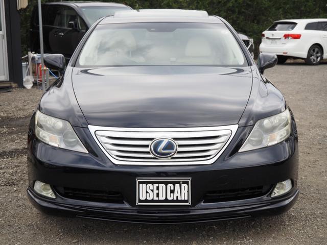ＬＳ ＬＳ６００ｈ　バージョンＳ　車検令和９年４月　４ＷＤ　ＨＤＤナビ　バックカメラ　マクレビ　クルーズコントロール　プッシュスタート　スマートキー　パワーシート　エアシート　サンルーフ　ウッドコンビハン（8枚目）