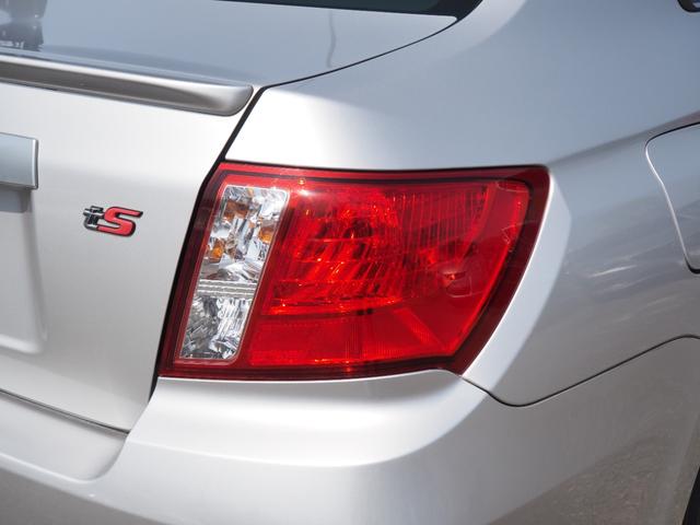 インプレッサ ＷＲＸ　ＳＴＩ　Ａライン　ｔＳ　１年保証　車検令和８年３月　４００台限定車　カーボンルーフ　Ｄｅｆｉブースト、水温メーター　ＨＫＳ　ＥＶＣ　Ｋ２ギアフロントキャリパー　エンジンスターター　ＥＴＣ　ドライブレコーダー（4枚目）
