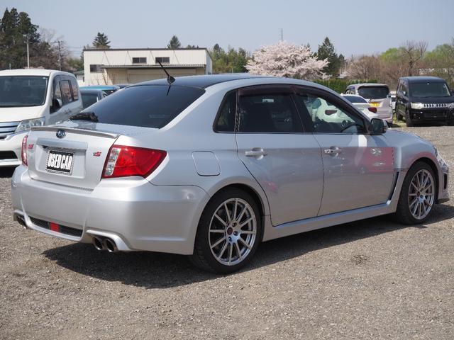 インプレッサ ＷＲＸ　ＳＴＩ　Ａライン　ｔＳ　１年保証　車検令和８年３月　４００台限定車　カーボンルーフ　Ｄｅｆｉブースト、水温メーター　ＨＫＳ　ＥＶＣ　Ｋ２ギアフロントキャリパー　エンジンスターター　ＥＴＣ　ドライブレコーダー（13枚目）