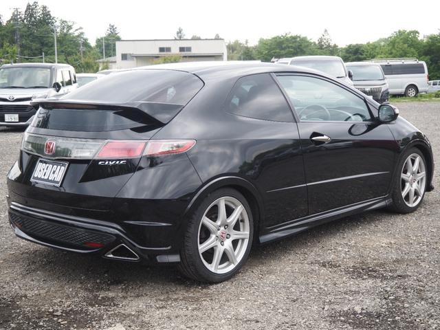 シビック タイプＲ　ユーロ　１年保証　車検令和９年５月　ＶＴＥＣ　６ＭＴ（8枚目）