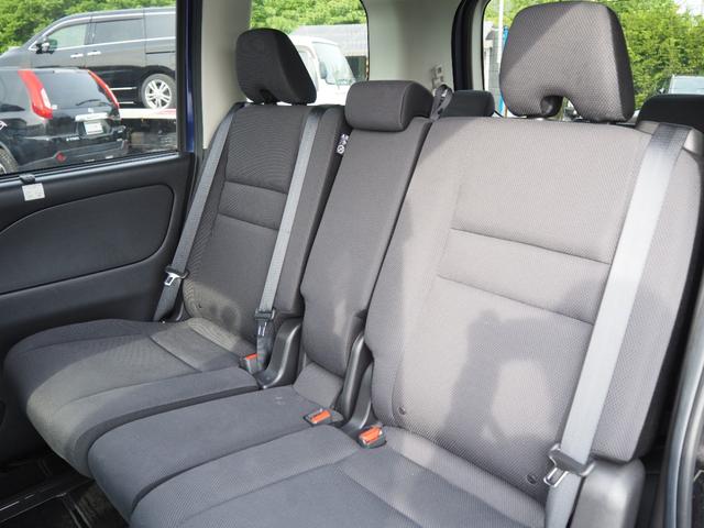 セレナ Ｘ　Ｖセレクション　１年保証　車検令和８年２月　４ＷＤ　両側パワスラ　ナビ　テレビ　ＥＴＣ　アラウンドビューモニター　クルーズコントロール　衝突軽減ブレーキ　前後ドラレコ　パーキングアシスト（27枚目）