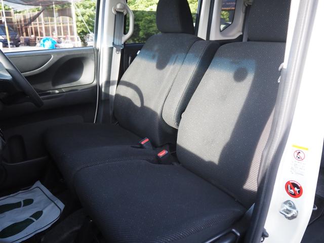 Ｎ－ＢＯＸ Ｇ・ＬパッケージＳＳパッケージ　１年保証　車検令和８年４月　４ＷＤ　両側パワスラ　ナビ　Ｂｌｕｅｔｏｏｔｈ音楽　バックカメラ　１４インチアルミ（13枚目）