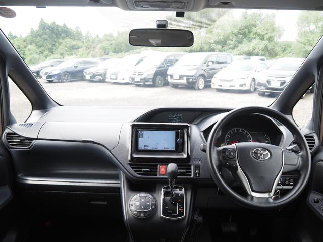 ノア Ｘ　車検Ｒ９年９月　１年保証　４ＷＤ　ナビ　ＴＶ　バックカメラ　ＥＴＣ　左側パワスラ（15枚目）