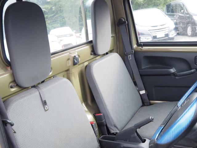 ハイゼットトラック スタンダード　車検Ｒ９年９月　１年保証　４ＷＤ　５ＭＴ　エアコン　パワステ　レベライザー（17枚目）