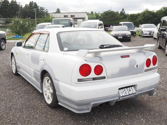 スカイライン ＧＴ　車検Ｒ９年９月　オートマ　ＥＴＣ　フルエアロ　１７インチＡＷ（7枚目）