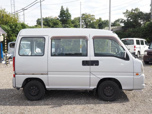 サンバーディアス ディアス　車検Ｒ９年３月　４ＷＤ　オートマ　エアコン（4枚目）