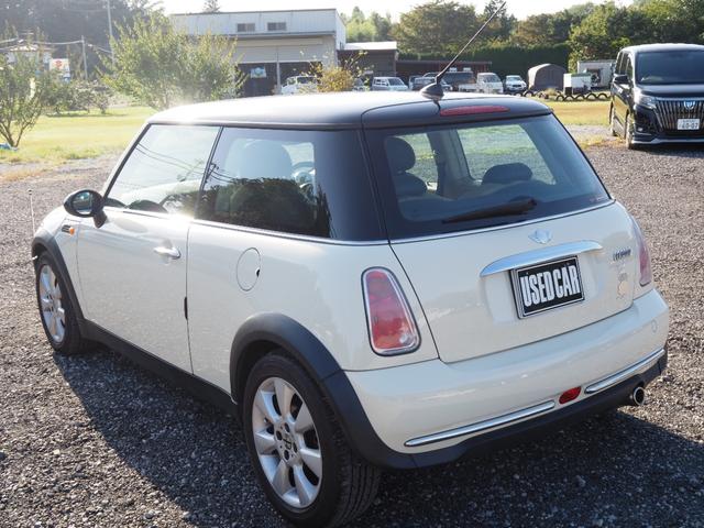 ＭＩＮＩ クーパー　車検Ｒ８年２月　ナビ　ＴＶ　Ｂｌｕｅｔｏｏｔｈ　ＥＴＣ　シートヒーター（7枚目）