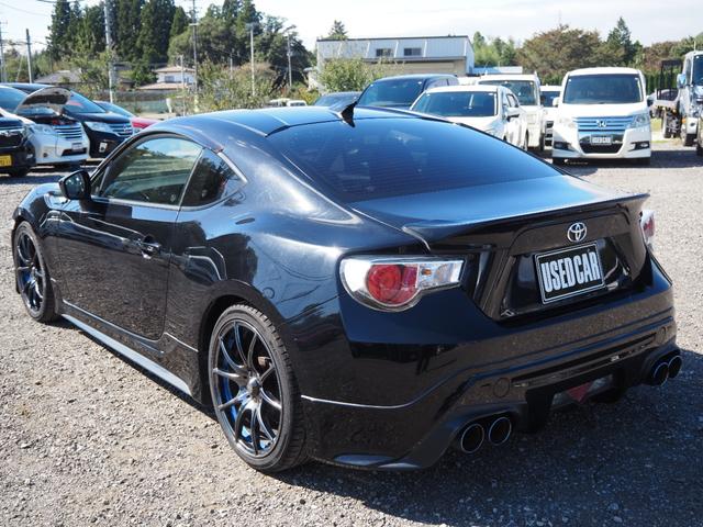 ８６ Ｇ　車検Ｒ９年１０月　１年保証　オートマ　モデリスタエアロ　社外マフラー　社外１８インチＡＷ　社外足回り　ナビ　ＴＶ　バックカメラ（9枚目）
