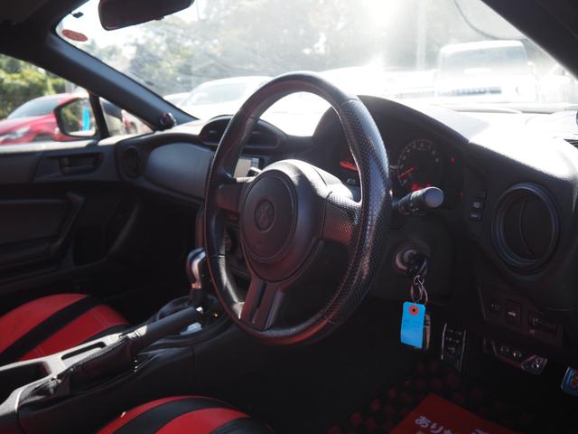 ８６ Ｇ　車検Ｒ９年１０月　１年保証　オートマ　モデリスタエアロ　社外マフラー　社外１８インチＡＷ　社外足回り　ナビ　ＴＶ　バックカメラ（17枚目）