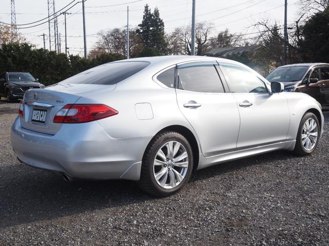 フーガ ２５０ＧＴ　Ａパッケージ　車検令和８年１２月　ナビ　テレビ　バックカメラ　Ｂｌｕｅｔｏｏｔｈ音楽　ＥＴＣ　プッシュスタート（4枚目）