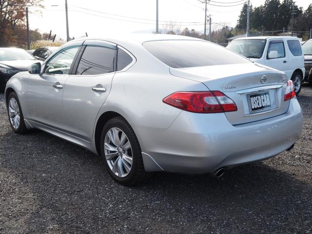 フーガ ２５０ＧＴ　Ａパッケージ　車検令和８年１２月　ナビ　テレビ　バックカメラ　Ｂｌｕｅｔｏｏｔｈ音楽　ＥＴＣ　プッシュスタート（6枚目）