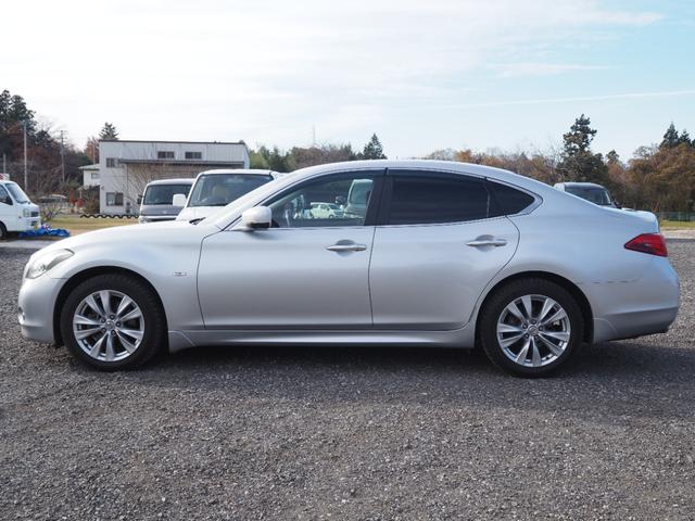 フーガ ２５０ＧＴ　Ａパッケージ　車検令和８年１２月　ナビ　テレビ　バックカメラ　Ｂｌｕｅｔｏｏｔｈ音楽　ＥＴＣ　プッシュスタート（7枚目）