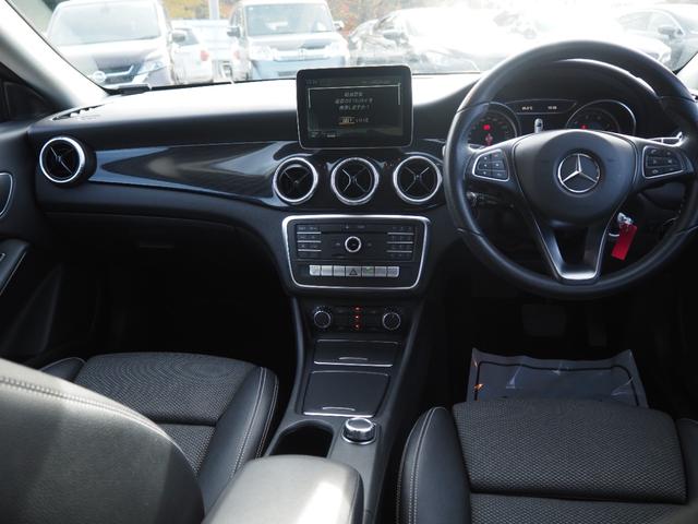 ＣＬＡクラス シューティングブレーク ＣＬＡ１８０　シューティングブレーク　ＡＭＧスタイル　車検令和８年１０月　ナビ　テレビ　バックカメラ　Ｂｌｕｅｔｏｏｔｈ音楽　ＥＴＣ　ドライブレコーダー　ハーフレザーシート　シートヒーター　コーナーセンサー（14枚目）