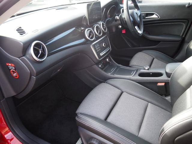 ＣＬＡクラス シューティングブレーク ＣＬＡ１８０　シューティングブレーク　ＡＭＧスタイル　車検令和８年１０月　ナビ　テレビ　バックカメラ　Ｂｌｕｅｔｏｏｔｈ音楽　ＥＴＣ　ドライブレコーダー　ハーフレザーシート　シートヒーター　コーナーセンサー（18枚目）