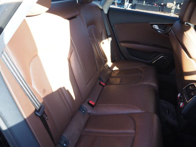 A7スポーツバック 3.0TFSIクワトロ 車検令和8年7月 ナビ 地デジ Bluetooth音楽 バックカメラ 純正20インチアルミ Bang&Olufsenサウンド LEDヘッドランプ レザーシート(16枚目)