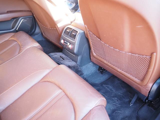 A7スポーツバック 3.0TFSIクワトロ 車検令和8年7月 ナビ 地デジ Bluetooth音楽 バックカメラ 純正20インチアルミ Bang&Olufsenサウンド LEDヘッドランプ レザーシート(17枚目)