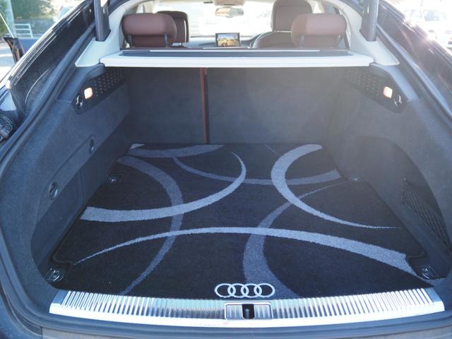 A7スポーツバック 3.0TFSIクワトロ 車検令和8年7月 ナビ 地デジ Bluetooth音楽 バックカメラ 純正20インチアルミ Bang&Olufsenサウンド LEDヘッドランプ レザーシート(18枚目)