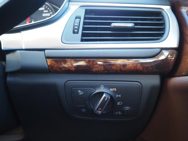 A7スポーツバック 3.0TFSIクワトロ 車検令和8年7月 ナビ 地デジ Bluetooth音楽 バックカメラ 純正20インチアルミ Bang&Olufsenサウンド LEDヘッドランプ レザーシート(31枚目)