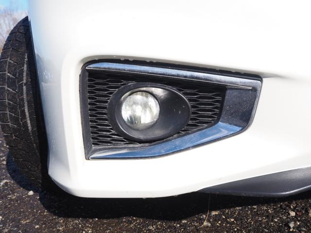 エルグランド ２５０ハイウェイスターＳ　車検令和９年３月　４ＷＤ　５人乗り　ナビ　テレビ　バックカメラ　両側パワスラ（14枚目）