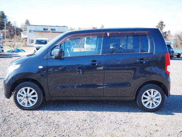 ＡＺワゴン ＸＧ　車検令和９年１２月　５ＭＴ　エアコン　ナビ　テレビ（10枚目）