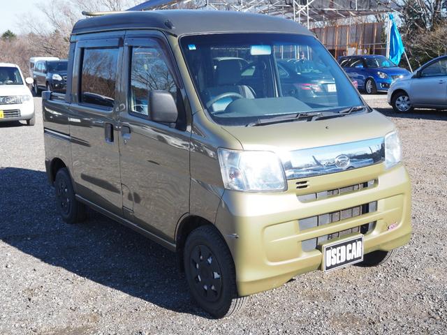 ハイゼットカーゴ デッキバンＧＬ　１年保証　車検令和９年１２月　４ＷＤ　５ＭＴ　エアコン　フロントパワーウィンドウ（3枚目）