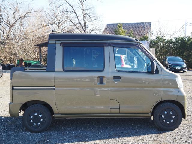 ハイゼットカーゴ デッキバンＧＬ　１年保証　車検令和９年１２月　４ＷＤ　５ＭＴ　エアコン　フロントパワーウィンドウ（5枚目）