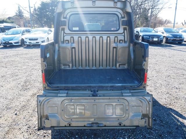 ハイゼットカーゴ デッキバンＧＬ　１年保証　車検令和９年１２月　４ＷＤ　５ＭＴ　エアコン　フロントパワーウィンドウ（8枚目）