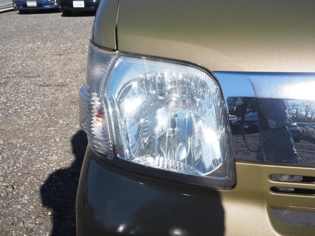 ハイゼットカーゴ デッキバンＧＬ　１年保証　車検令和９年１２月　４ＷＤ　５ＭＴ　エアコン　フロントパワーウィンドウ（13枚目）