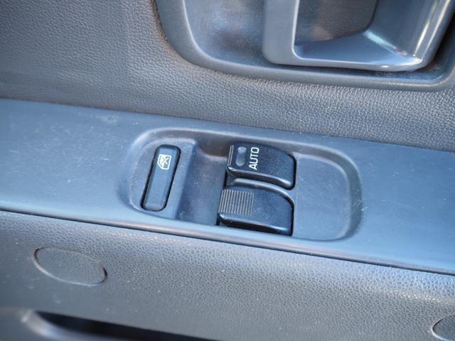 ハイゼットカーゴ デッキバンＧＬ　１年保証　車検令和９年１２月　４ＷＤ　５ＭＴ　エアコン　フロントパワーウィンドウ（33枚目）