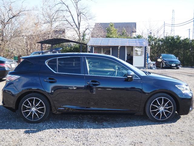 ＣＴ ＣＴ２００ｈ　車検令和９年１２月　ナビ　バックカメラ　テレビ　ハイブリッド（5枚目）