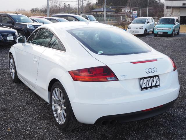 ＴＴクーペ ２．０ＴＦＳＩ　車検令和１０年１月　ナビ　テレビ　バックカメラ　ＥＴＣ（7枚目）