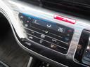 アブソルート　車検令和８年９月　ナビ　テレビ　バックカメラ　Ｂｌｕｅｔｏｏｔｈ音楽　左側パワスラ　フリップダウンモニター　ＥＴＣ（29枚目）