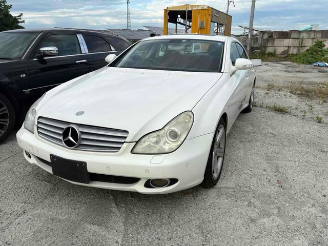 ＣＬＳクラス ＣＬＳ５００　ドライブレコーダー　ＥＴＣ　オートクルーズコントロール　アルミホイール　オートライト　ＨＩＤ　ヘッドライトウォッシャー　サンルーフ　ＡＴ　シートヒーター　キーレスエントリー　盗難防止システム（2枚目）