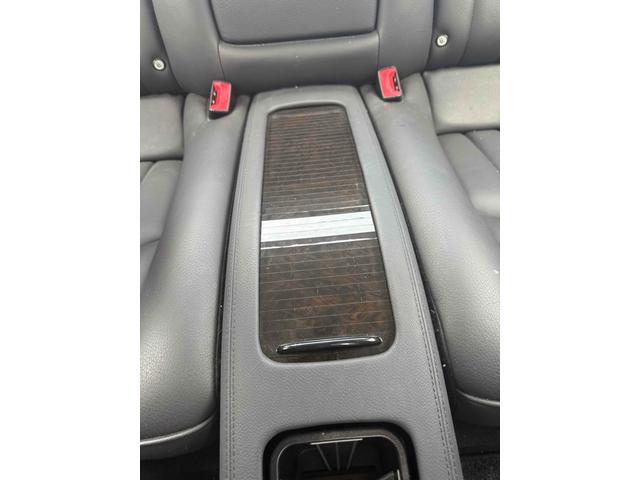 ＣＬＳクラス ＣＬＳ５００　ドライブレコーダー　ＥＴＣ　オートクルーズコントロール　アルミホイール　オートライト　ＨＩＤ　ヘッドライトウォッシャー　サンルーフ　ＡＴ　シートヒーター　キーレスエントリー　盗難防止システム（30枚目）