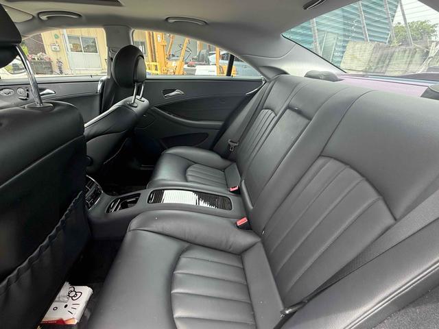 ＣＬＳクラス ＣＬＳ５００　ドライブレコーダー　ＥＴＣ　オートクルーズコントロール　アルミホイール　オートライト　ＨＩＤ　ヘッドライトウォッシャー　サンルーフ　ＡＴ　シートヒーター　キーレスエントリー　盗難防止システム（41枚目）