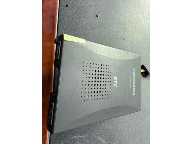 ハイエースバン 　ＤＸ　４ＷＤ　ＥＴＣ　クリアランスソナー　スライドドア　ＡＴ　アルミホイール　ＣＤ　ＭＤ　エアコン　運転席エアバッグ（3枚目）