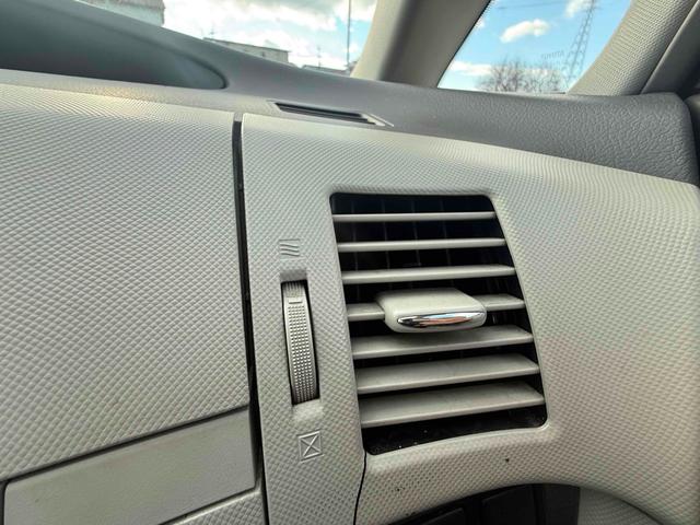 エスティマハイブリッド G 4WD ETC ナビ オートクルーズコントロール パークアシスト 両側電動スライドドア オートライト HID サンルーフ スマートキー 電動格納ミラー 後席モニター 3列シート パワーシート CVT(35枚目)