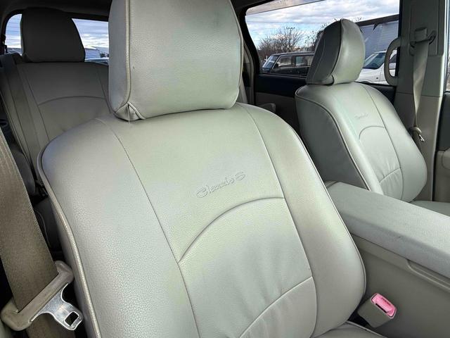 エスティマハイブリッド G 4WD ETC ナビ オートクルーズコントロール パークアシスト 両側電動スライドドア オートライト HID サンルーフ スマートキー 電動格納ミラー 後席モニター 3列シート パワーシート CVT(38枚目)