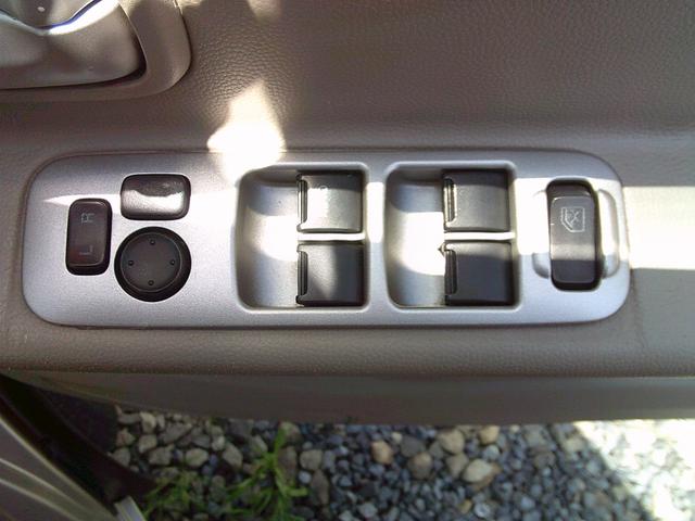 エブリイワゴン ＪＰ　ハイルーフ　オートマ　４ＷＤ　走行距離６万Ｋｍ代　車検２年付き　保証１年付き　法定整備２４ヵ月点検付き（27枚目）