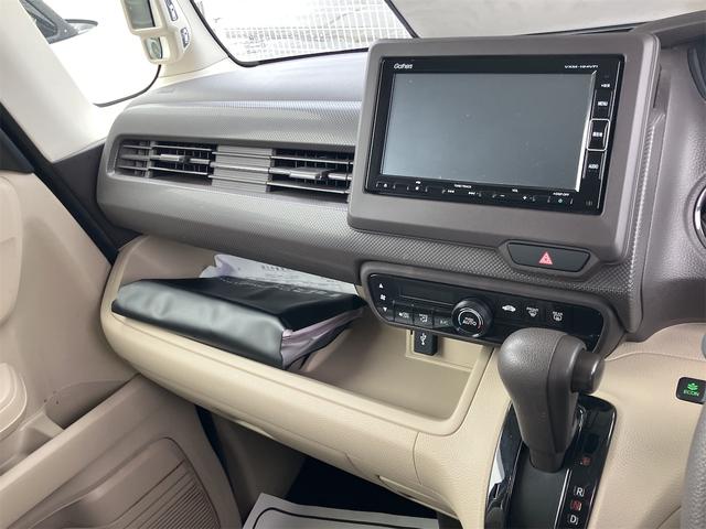Ｎ－ＢＯＸ Ｇホンダセンシング　ＥＴＣ　両側スライドドア　ナビ　クリアランスソナー　オートクルーズコントロール　レーンアシスト　衝突被害軽減システム　オートライト　ＬＥＤヘッドランプ　スマートキー　アイドリングストップ（5枚目）