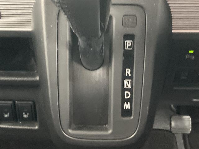 スペーシアギア ハイブリッドＸＺ　ターボ　４ＷＤ　ドライブレコーダー　ＥＴＣ　全周囲カメラ　両側電動スライドドア　ＴＶ　クリアランスソナー　オートクルーズコントロール　レーンアシスト　衝突被害軽減システム　オートライト　スマートキー（12枚目）