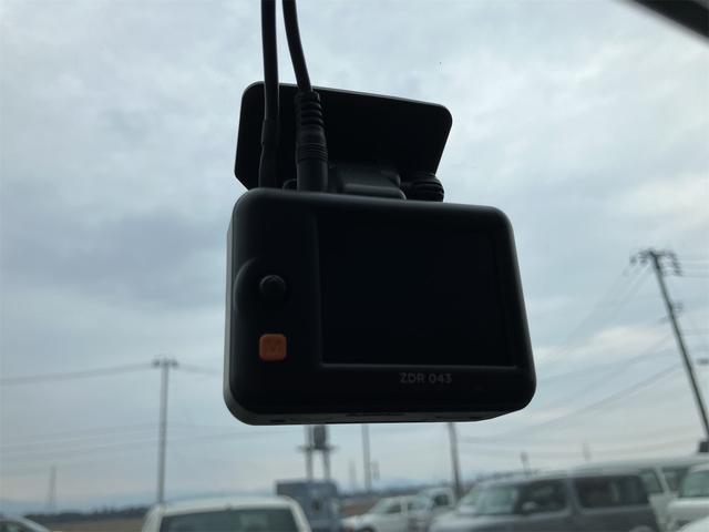 ムーヴ メモリアルエディション　４ＷＤ　アルミホイール　ベンチシート　スマートキー　ＥＴＣ　ナビ　ＴＶ　バイザー付き　ドライブレコーダー　Ｂｌｕｅｔｏｏｔｈ接続（35枚目）