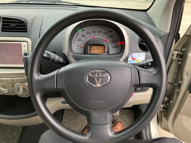 パッソ Ｘ　４ＷＤ　ナビ　バックカメラ　ＣＤ　キーレス　ベンチシート　バイザー付き（12枚目）