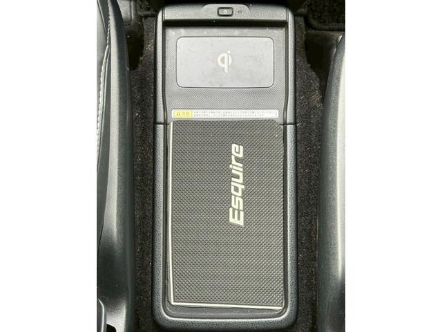 エスクァイア ハイブリッドＧｉ　アルパイン１０インチナビ・フリップダウンモニター・両側電動スライドドア・バックモニター・ＥＴＣ・寒冷地仕様・オクダケ充電・シートヒーター・ワンオーナー（20枚目）
