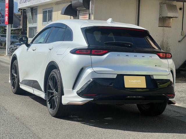 クラウンスポーツ ＲＳ　４ＷＤ・モデリスタ・１２．３インチナビ・寒冷地仕様・デジタルインナーミラー・パノラミックビューモニター・ＥＴＣ２．０・シートヒーター＆ベンチレーション・ステアリングヒーター（3枚目）
