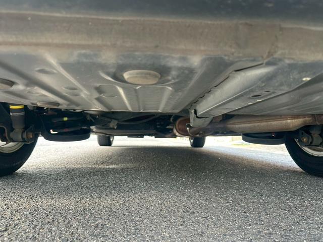 ヴォクシー ハイブリッドＸ　アルパイン１０インチナビ・１１．４インチフリップダウンモニター・両側電動スライドドア・寒冷地仕様・バックモニター・ＥＴＣ（17枚目）