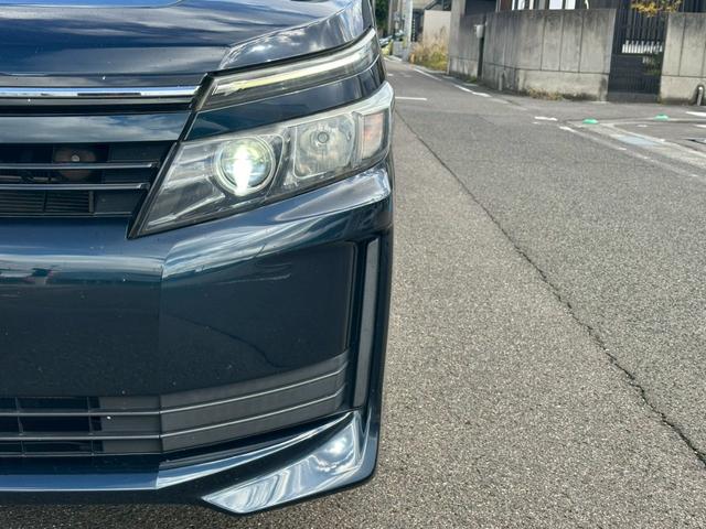 ヴォクシー ハイブリッドＸ　アルパイン１０インチナビ・１１．４インチフリップダウンモニター・両側電動スライドドア・寒冷地仕様・バックモニター・ＥＴＣ（19枚目）